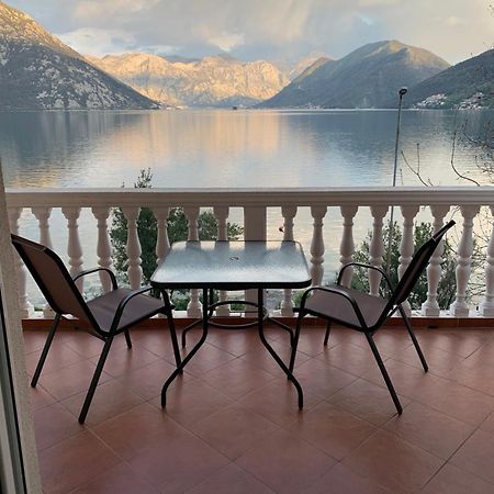 Apartments Villa Radonic Donji Morinj Εξωτερικό φωτογραφία