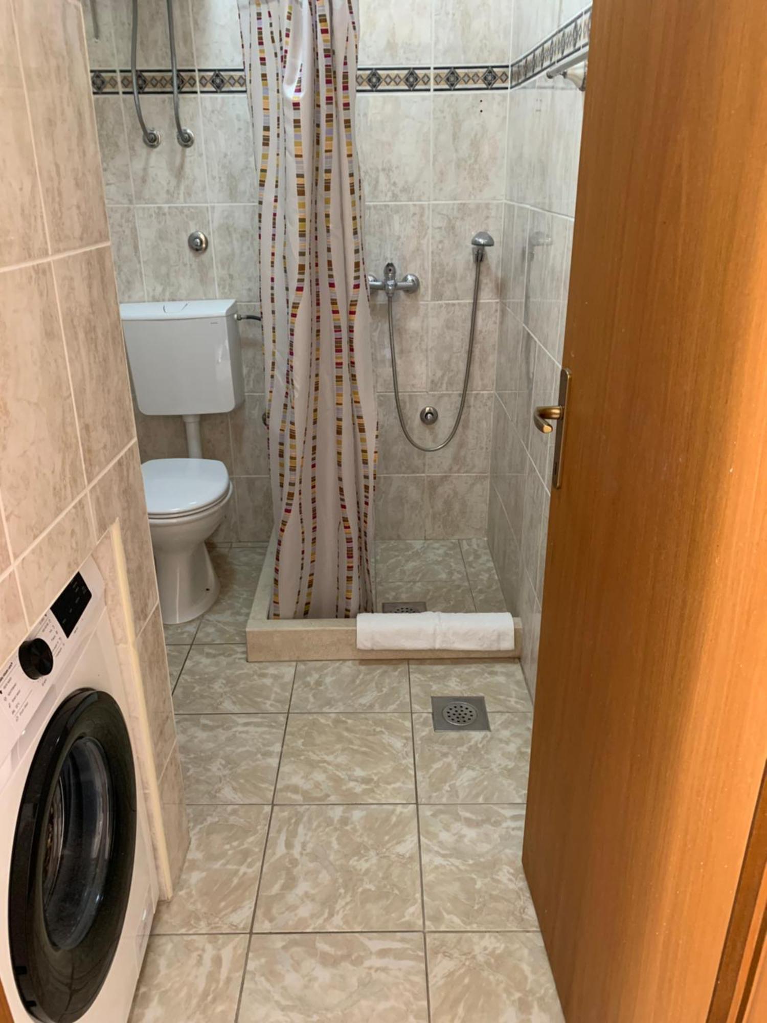 Apartments Villa Radonic Donji Morinj Εξωτερικό φωτογραφία