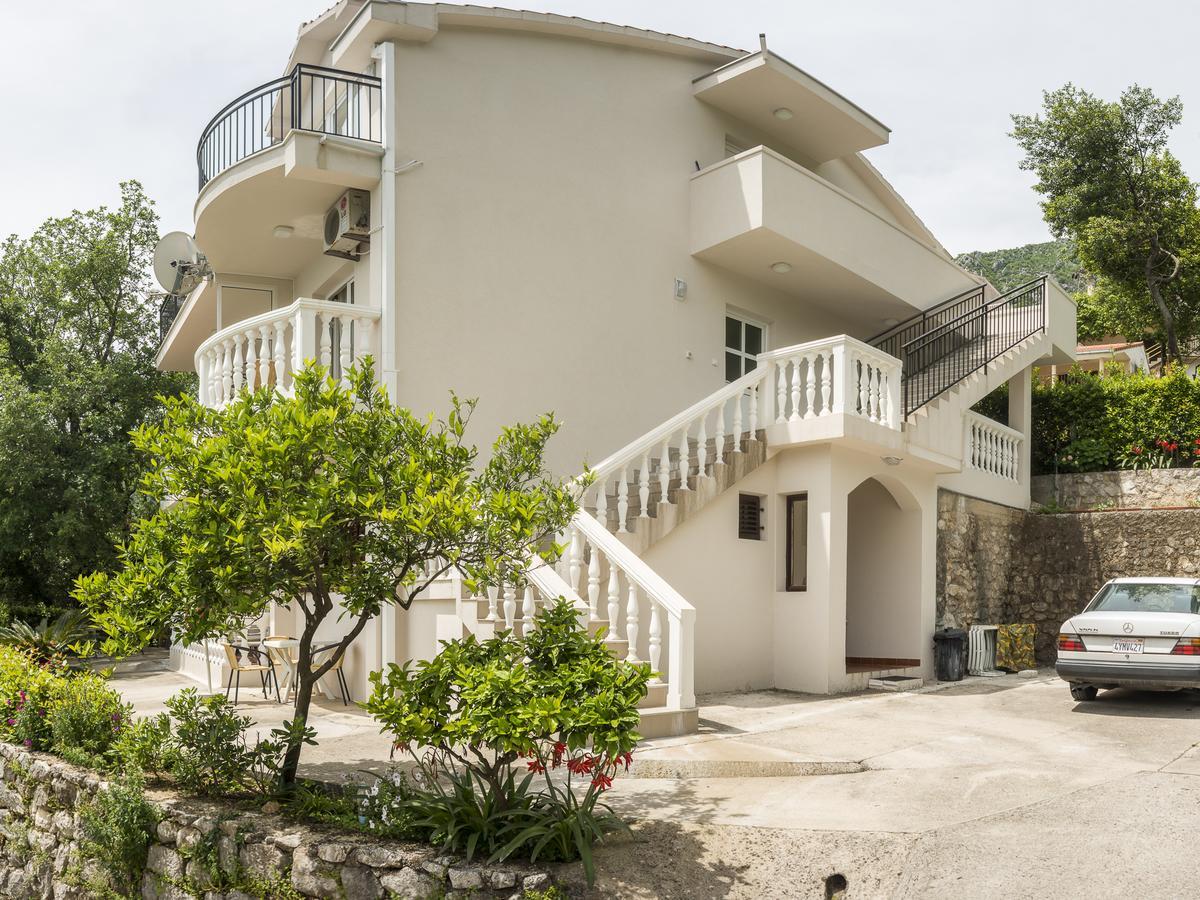 Apartments Villa Radonic Donji Morinj Εξωτερικό φωτογραφία
